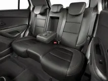 Chevrolet Tracker (2018-2019) ціна та характеристики, фотографії та огляд фотографії
