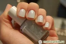 Що там, у флакончику лаку флакончику