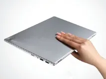 його