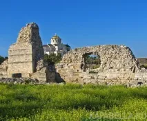 Володимирський собор (Херсонес Таврійський) Що можна побачити в Севастополі? херсонес