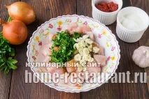Гуляш з курячого філе з підливкою рецепт курки