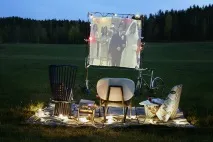 Ідеальний вечір як влаштувати літній кінотеатр просто неба – Натхнення вечір
