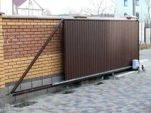 Як зробити фундамент під відкатні ворота відкатні