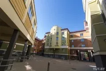 Комендантськогогодини у нас немає немає