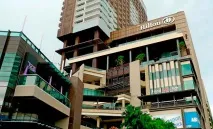 Хілтон Паттайя (Pattaya Hilton) - барHorizon з шикарним видом на Паттайю паттайя