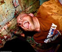 McKamey Manor - 8 годин непідробного жаху в найстрашнішому будинку з приведеннями жаху