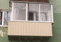 Зовнішнє оздоблення балконів та лоджій сайдингом балконів