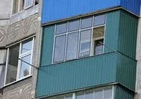 Зовнішнє оздоблення балконів та лоджій сайдингом сайдингом