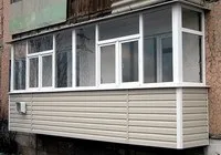 Зовнішнє оздоблення балконів та лоджій сайдингом сайдингом