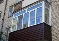 Зовнішнє оздоблення балконів та лоджій сайдингом оздоблення