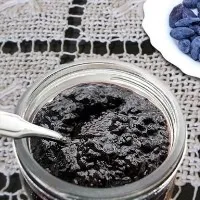 Настоянка з жимолості на горілці. жимолості