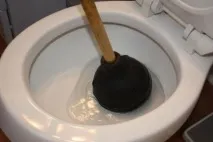 Забився унітаз унітаз