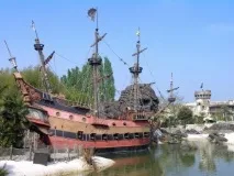 Паризький Діснейленд – найбільший парк атракціонів у Європі паризький