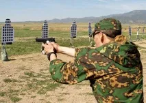 ПІСТОЛІТ ДЛЯ ТРЕНУВАНЬ (з лазером) пістоліт