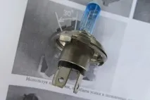 Регулювання нахилу світла фар проставки