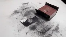 Реставрація шильдика замку багажника його