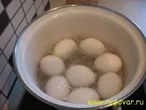 Салат - Мімоза - з ананасами та яблуком ананасами