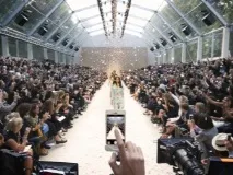 Сумка Burberry (71 фото) жіночі клатчі, моделі через плече та інші сумки моделі