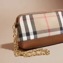 Сумка Burberry (71 фото) жіночі клатчі, моделі через плече та інші сумки сумка