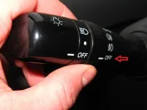 Управління зовнішнім освітленням Toyota Yaris II 2005 зовнішнім