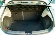 Volkswagen Golf та Seat Leon – однакові чи різні volkswagen