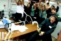 13 митників, які знялися у скандальному відео, чекають на звільнення вже ведутьсядопити - Новини знялися