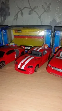 Bburago 1 мене
