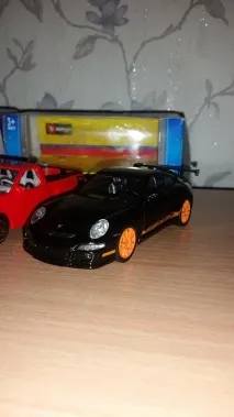 Bburago 1 bburago
