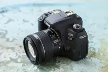 Canon EOS 77D огляд та тест фотоапарата фотоапарата