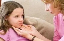 Що робити є у вашої дитини ларингіт робити