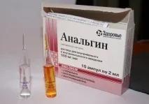 допомагає