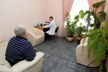 Доктор Сан залежності