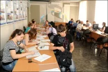 Двоєчники та неучи можуть надійти на бюджет двоєчники