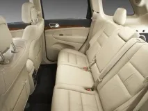 Jeep Grand Cherokee прокат з водієм у СПб прокат