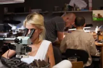 Як роблять ювелірні прикраси - НОВИНИ У ФОТОГРАФІЯХ роблять