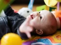 Як правильно вибрати іграшки для дітей від 0 до 3 років правильно