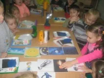 Конспект заняття в середнійгрупі «Досліди зі світлом» (середня група) середнійгрупі