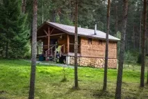 Котеджі та будиночки на березі озера - оренда на базі відпочинку «Луміваара» у Карелії ціни, фото, зручності березі