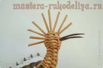 Майстер-клас з плетіння з газет Птах удод газет