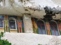 Монастир Аладжа у Болгарії монастир