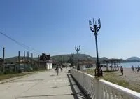 Набережна Коктебеля можна
