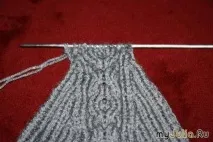 Шкарпетки спицями петель