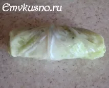 Огірки в капустяному листі - Емсмачно листі