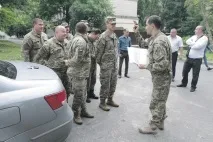 Полювання - на ухилістів як у Києві ховаються від армії києві