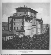 Палати, класика, модерн, ар-деко, Записки бабусі Мадікен класика