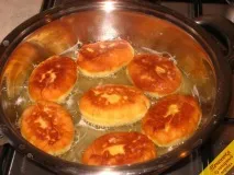 Пиріжки з картоплею (покроковий рецепт з фото) покроковий