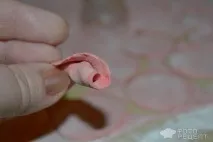 Рецепт Троянди з мастики, Зроблять будь-який торт незабутнім та оригінальним троянди