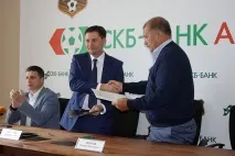 скільки
