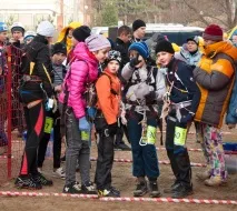 Спорядження для спортивного туризму бути