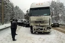 Відразу 5 автомобілів зіткнулися біляОлександрівської лікарні лікарні